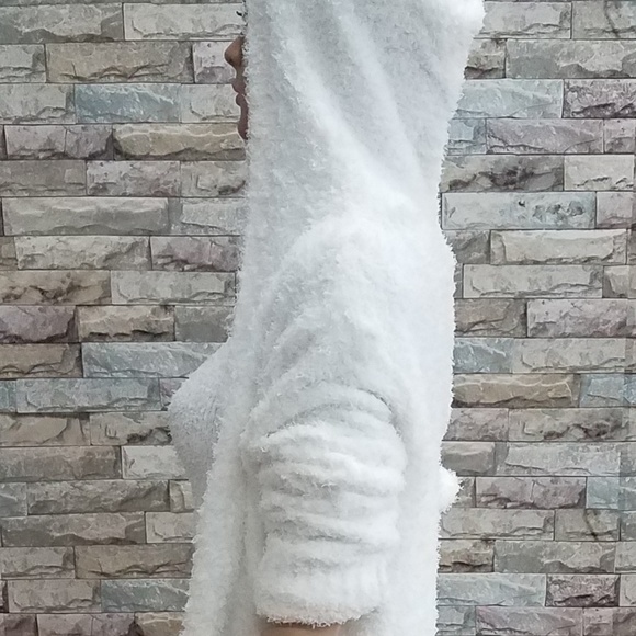 White Fluffy 3 Piece Robe Lounge Set - Picture 2 of 4